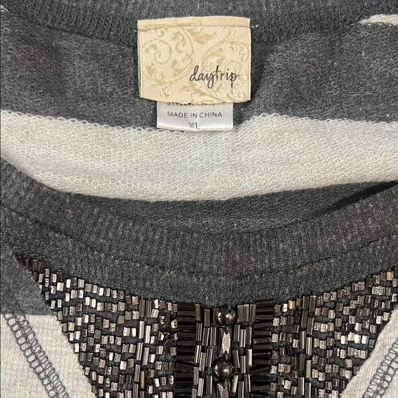 Sweater Bundle - Picture 3 of 7